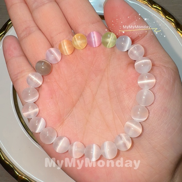 White And Colorful Selenite Bracelet 8mm - Picture 2 of 6